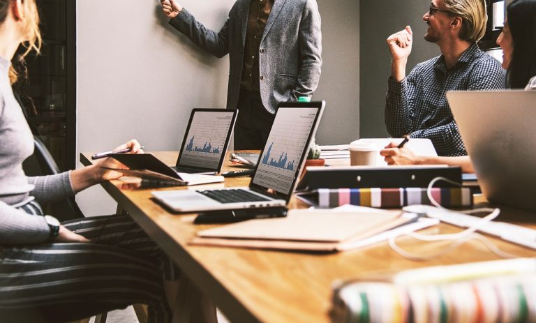 Conoce tus derechos: guía completa sobre leyes laborales para empleadores y empleados