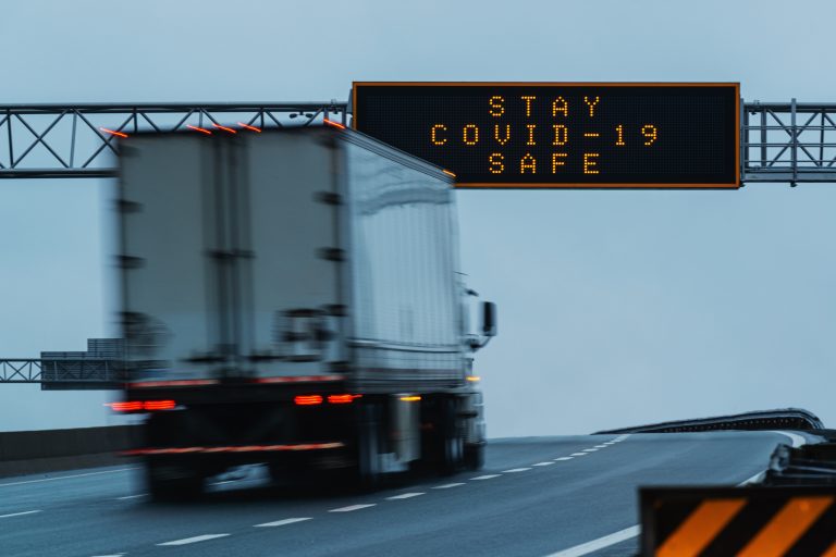 De los chalecos amarillos franceses a los camioneros antivacunas canadienses