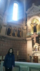 María en la Basílica del Castillo de Javier
