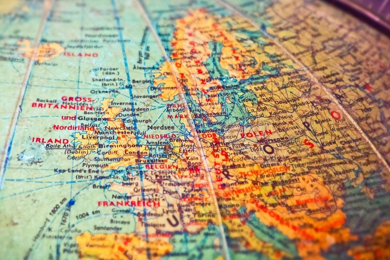 Consejos para mantenerse seguro durante un viaje